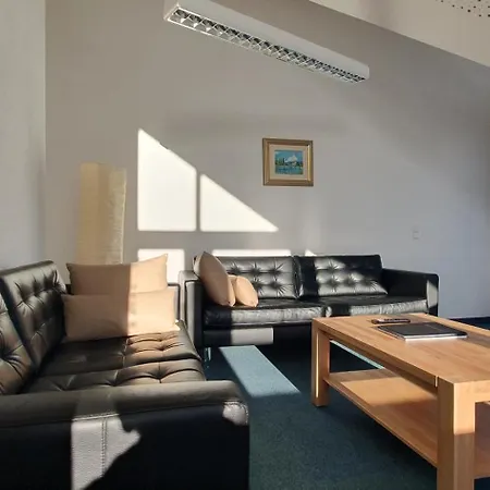 Alpenblick Apartment *